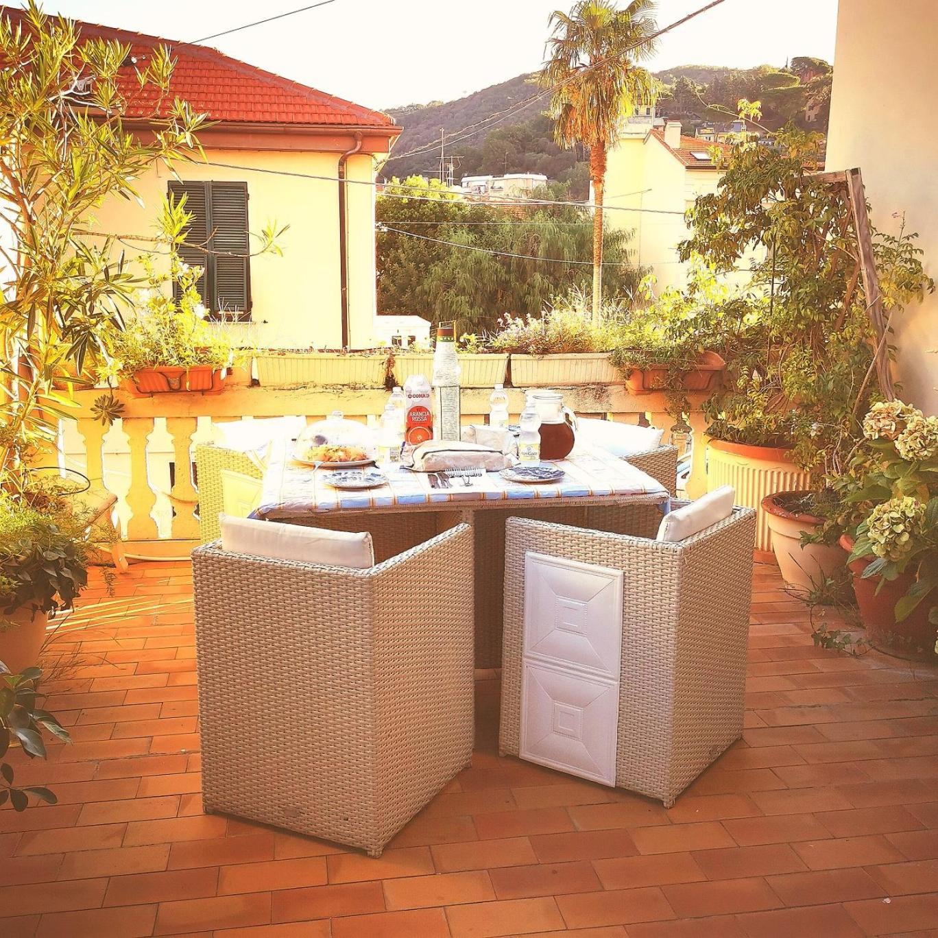 Albisola bed&breakfast Albisola Superiore Exterior foto
